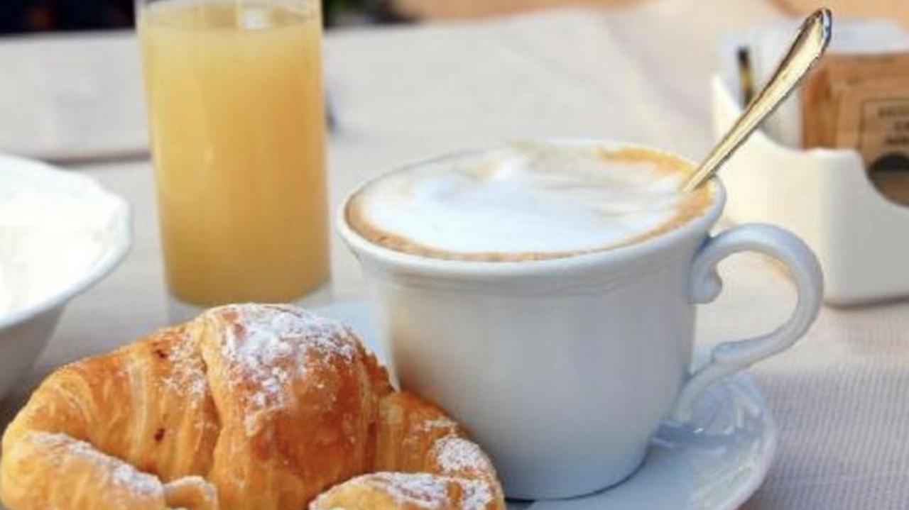 Ca Sotto L'Arco Bed & Breakfast Ostuni Luaran gambar