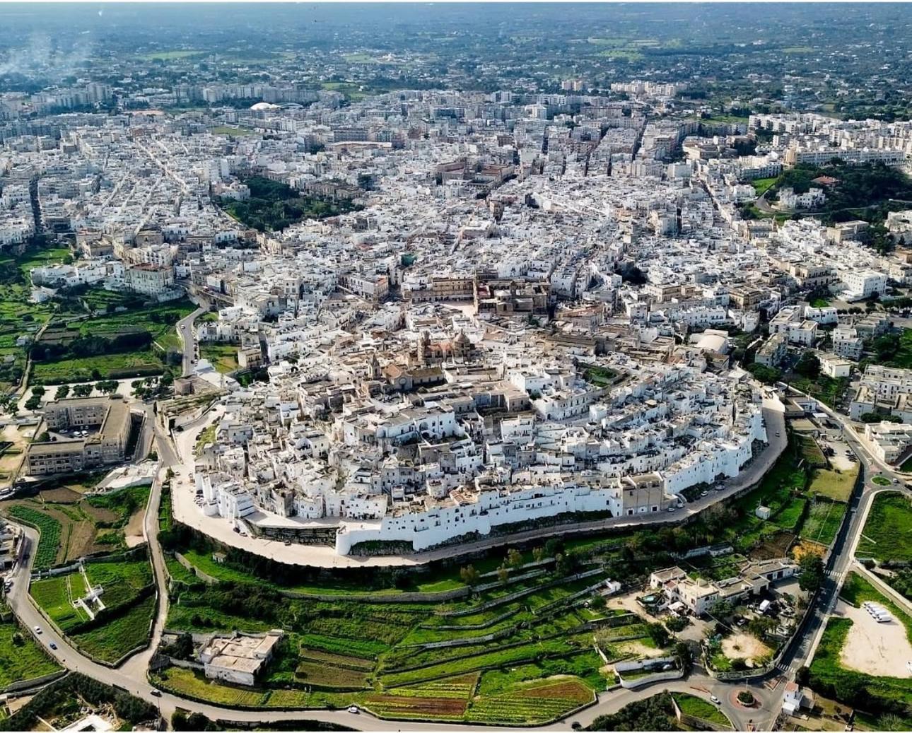 Ca Sotto L'Arco Bed & Breakfast Ostuni Luaran gambar